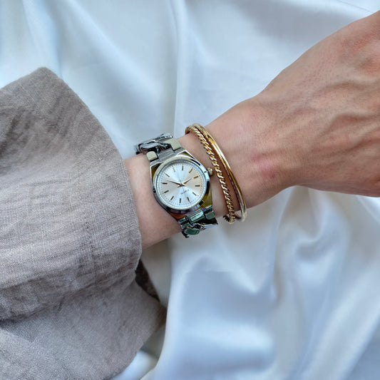 Zincir Tasarımlı Kadın Saat