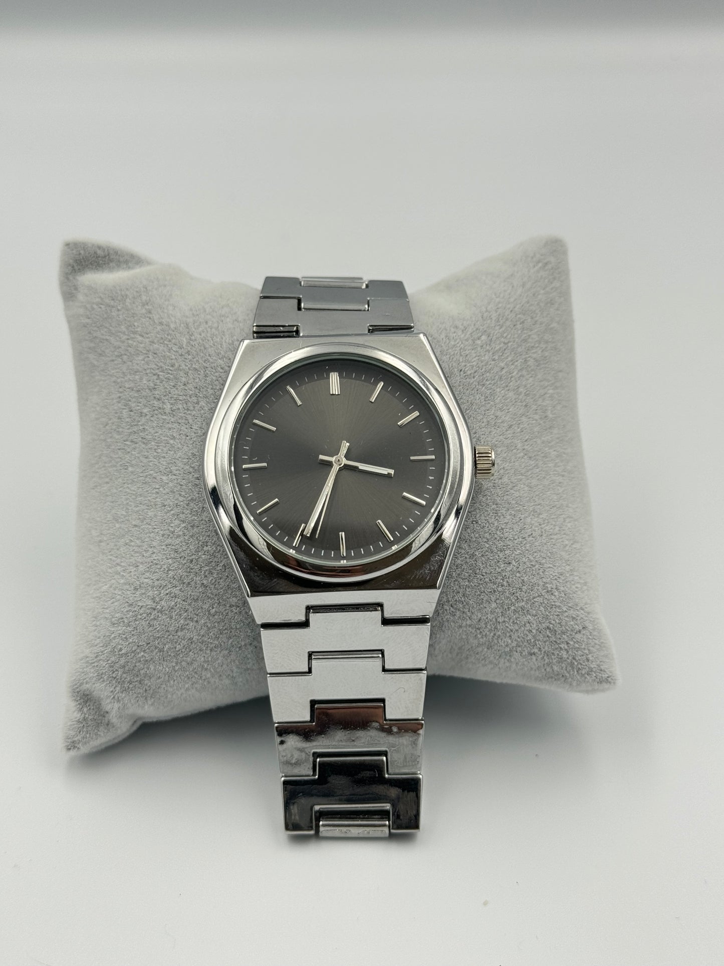 Metal Tasarım Erkek Saat