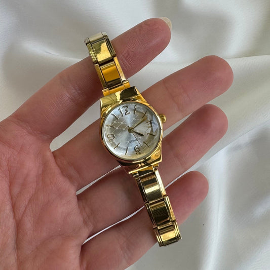 Mini Yuvarlak NOMI Çelik Kordon Kadın Saat