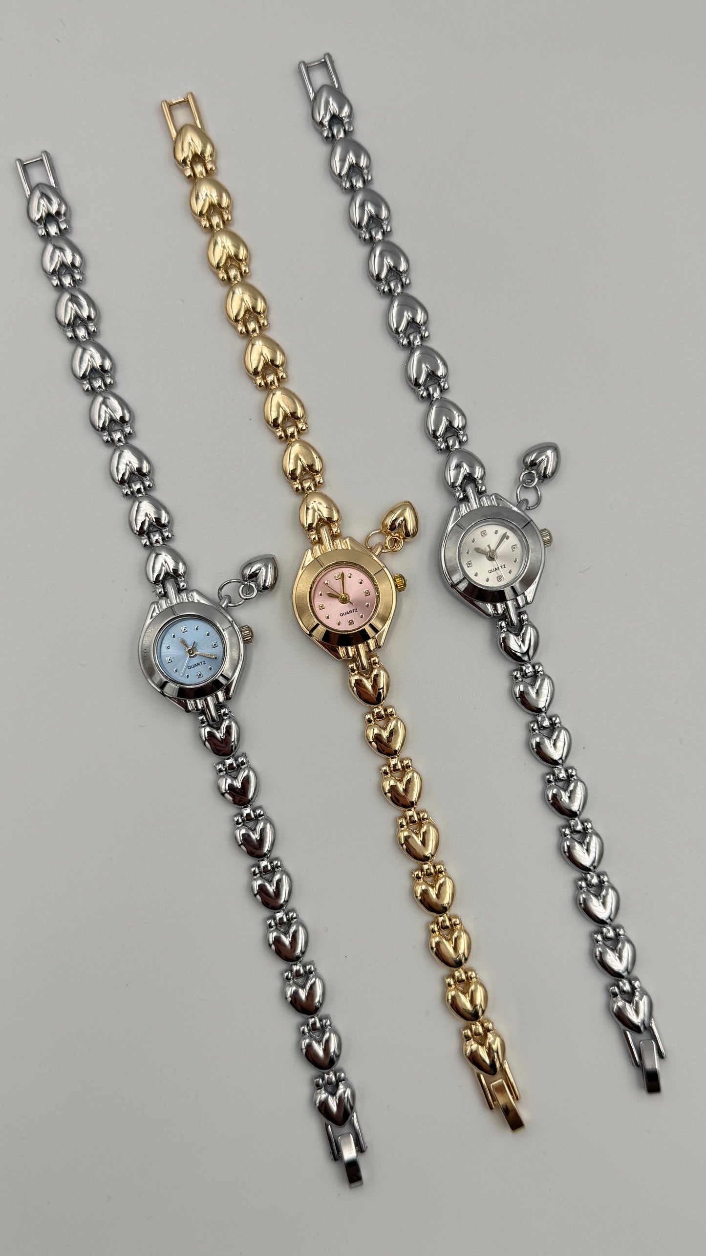 Kalp Tasarım Charmlı Saat