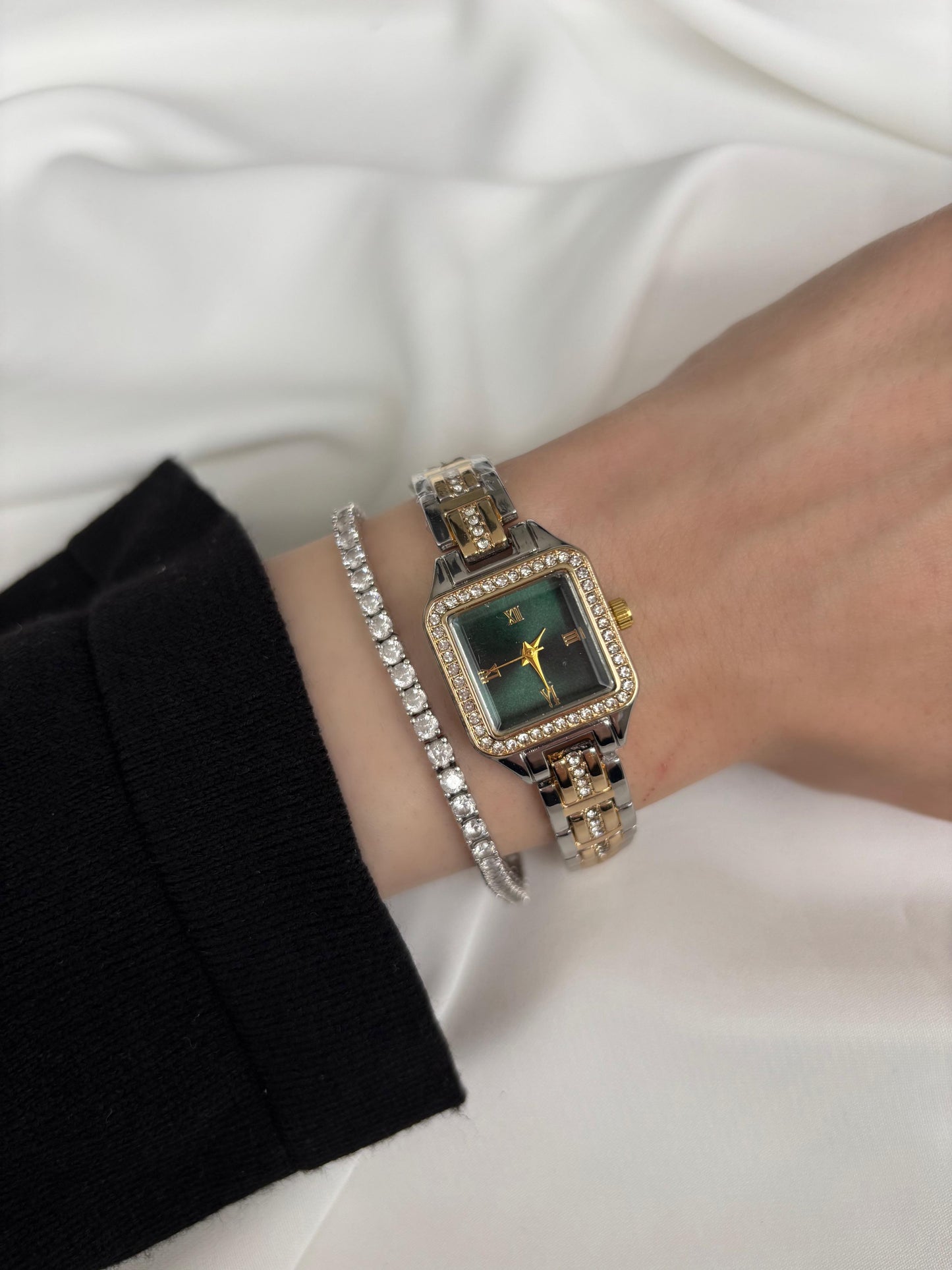 Celeste Taşlı Saat