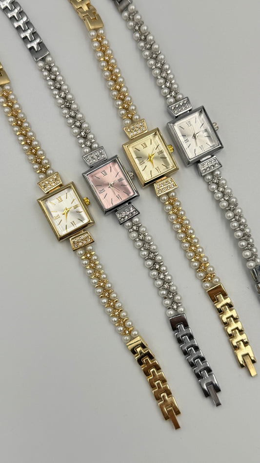 Tasarım İncili Saat