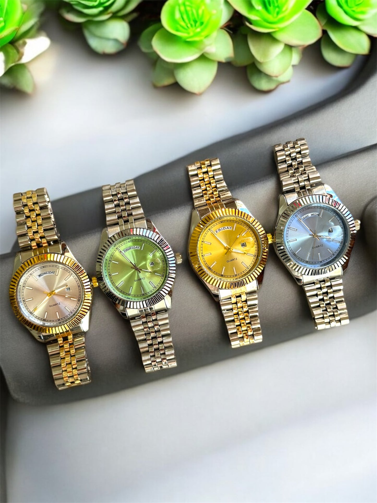 Çizgili Model Çelik Kordon Erkek Saat