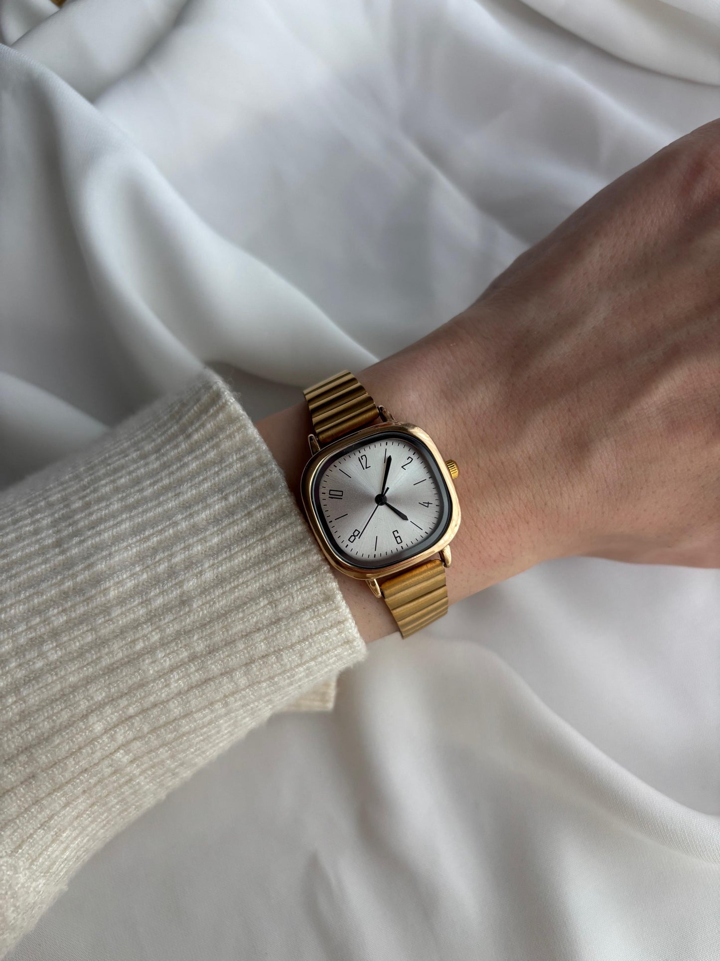 Tasarım Kadran Vintage Çelik Kordon Kadın Saat