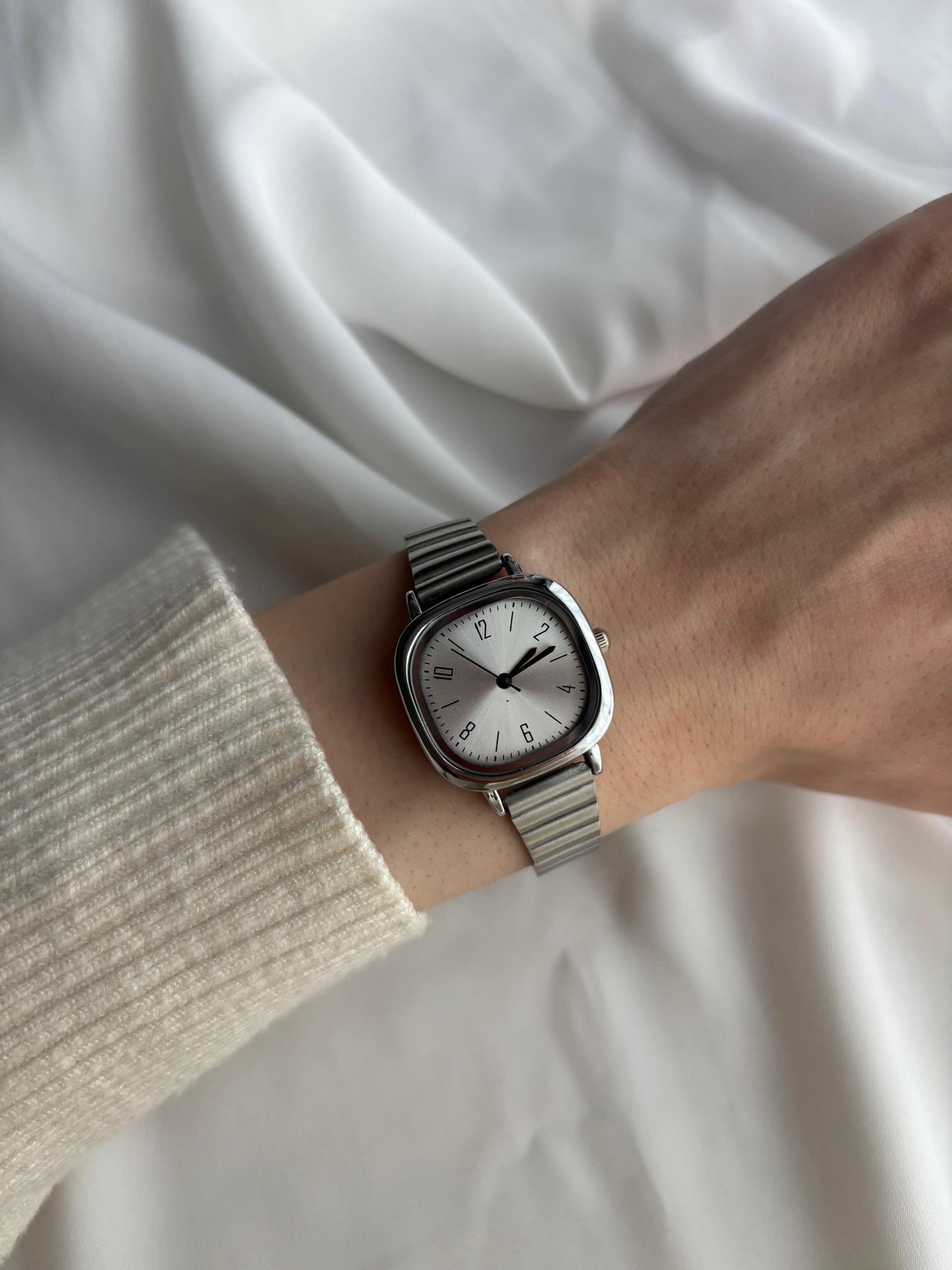 Tasarım Kadran Vintage Çelik Kordon Kadın Saat