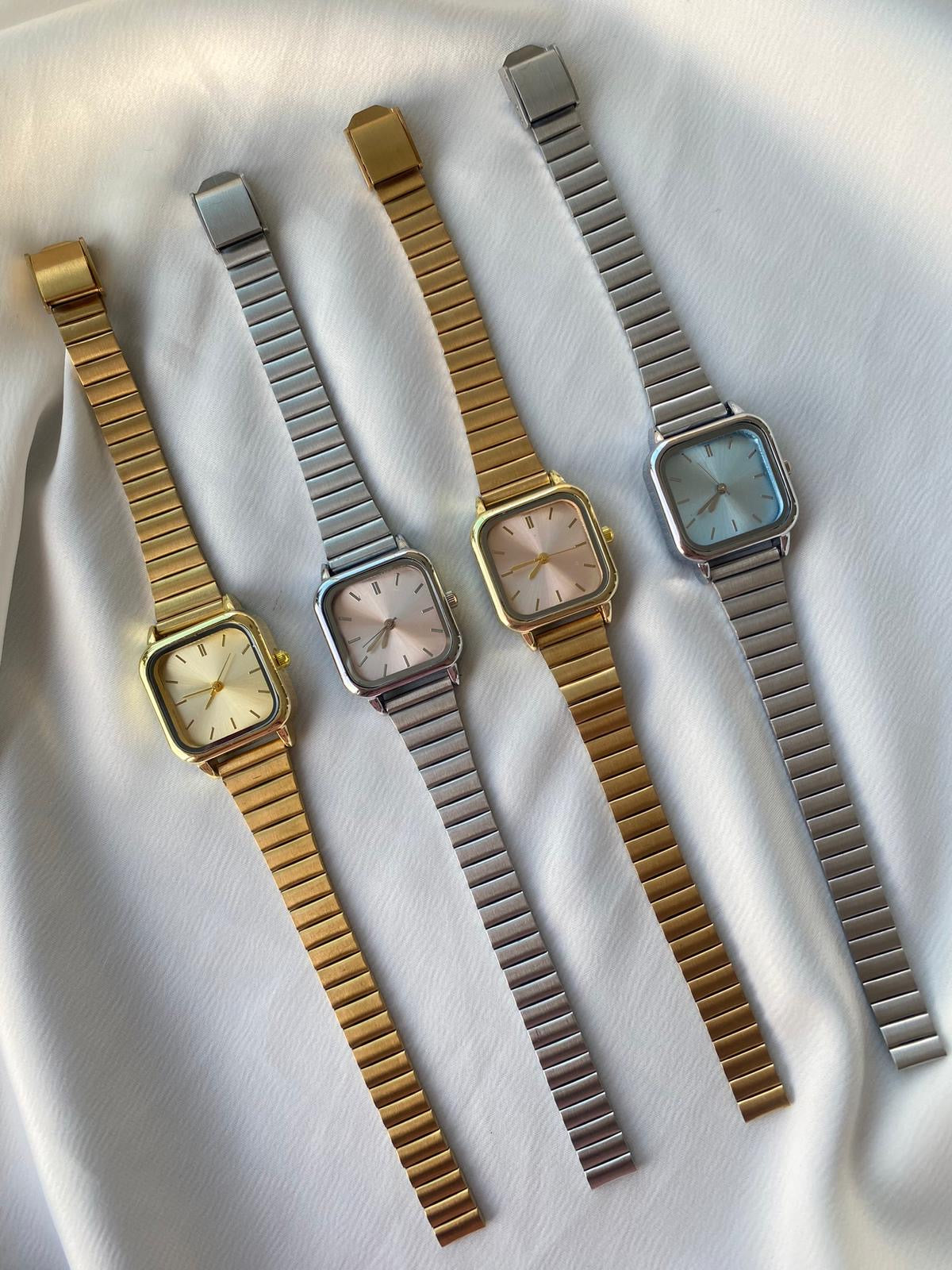 Klasik Vintage Çelik Kordon Kadın Saat