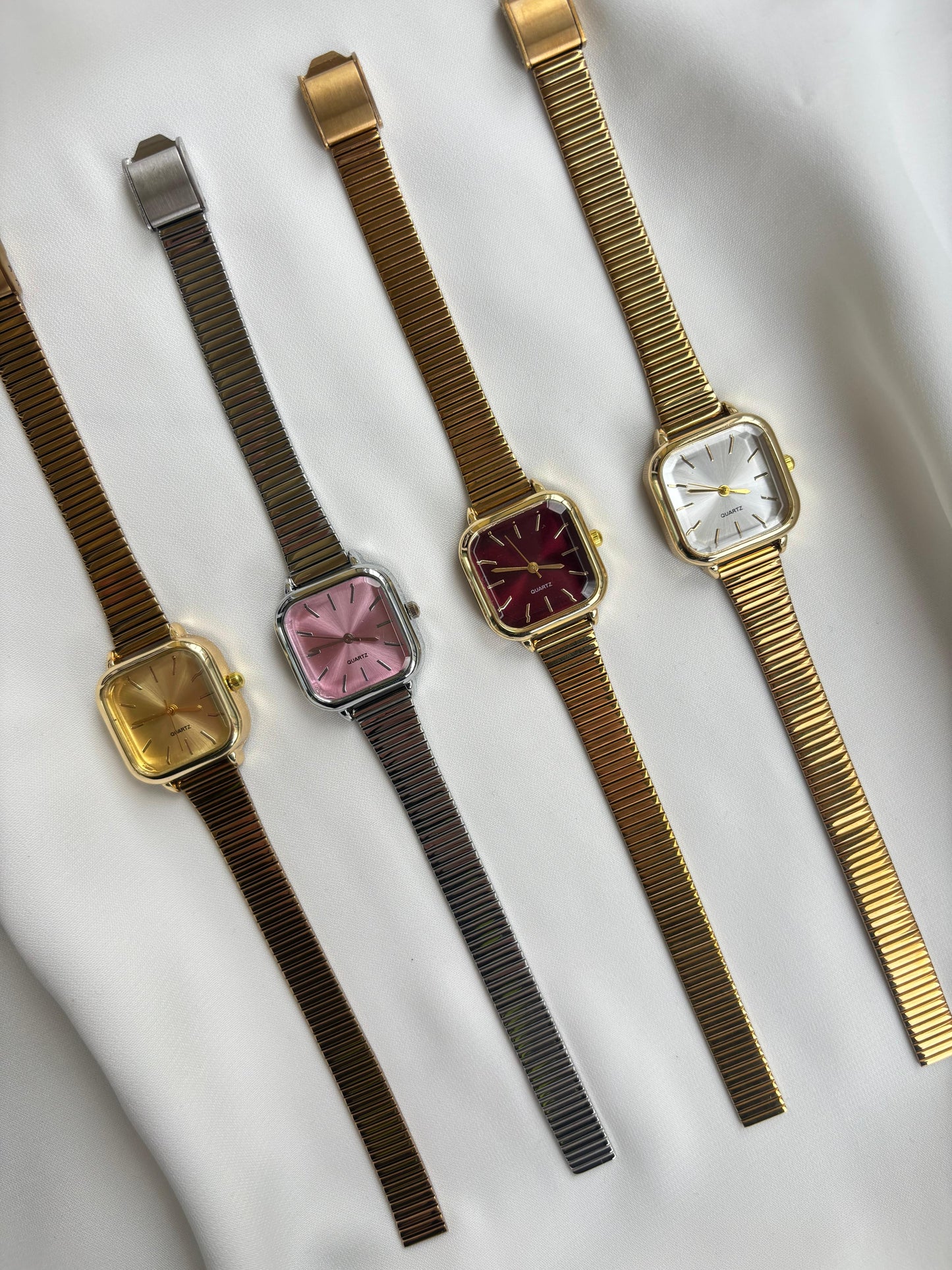 Vintage Kare Kasa Yeni Çelik Kordon Kadın Saat