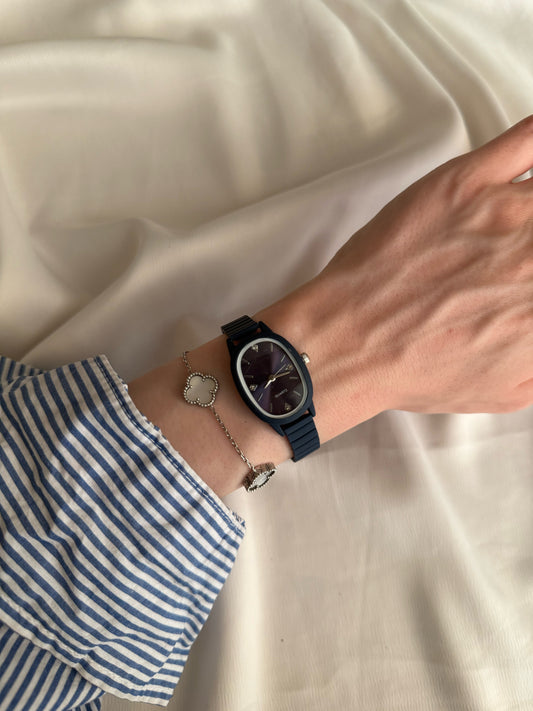 Yeni Sezon Oval Colors Saat