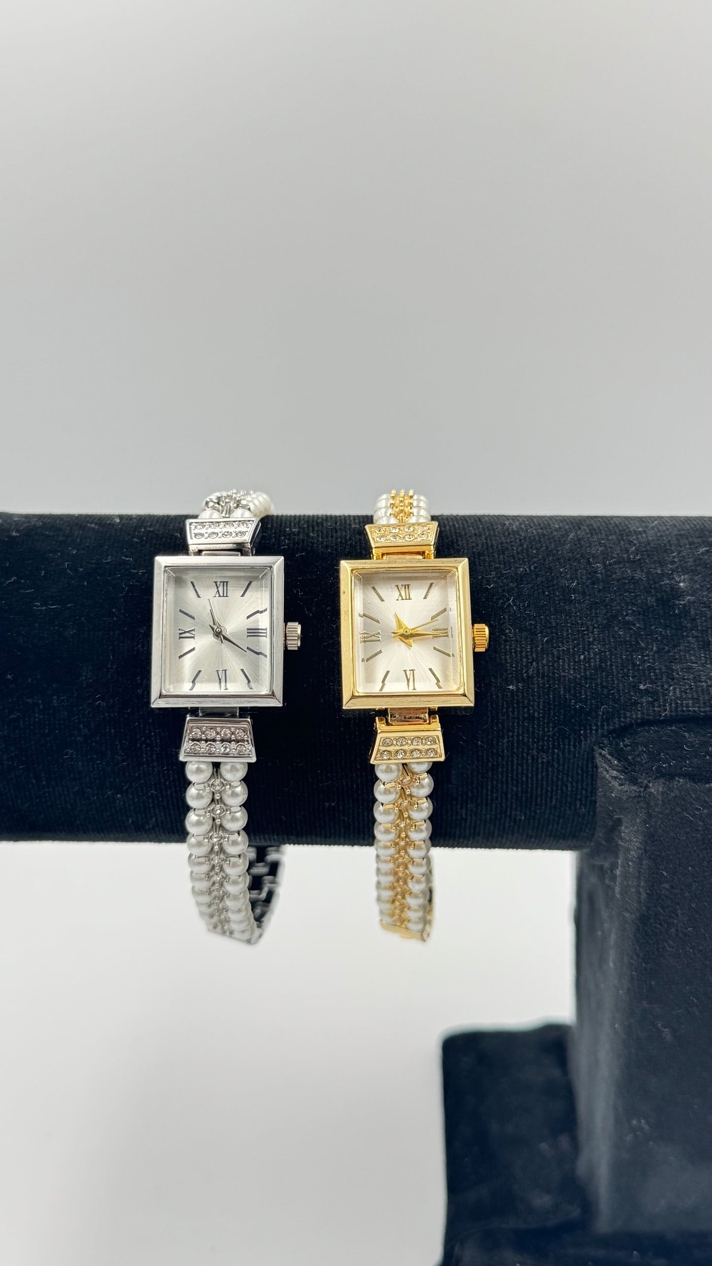 Tasarım İncili Saat