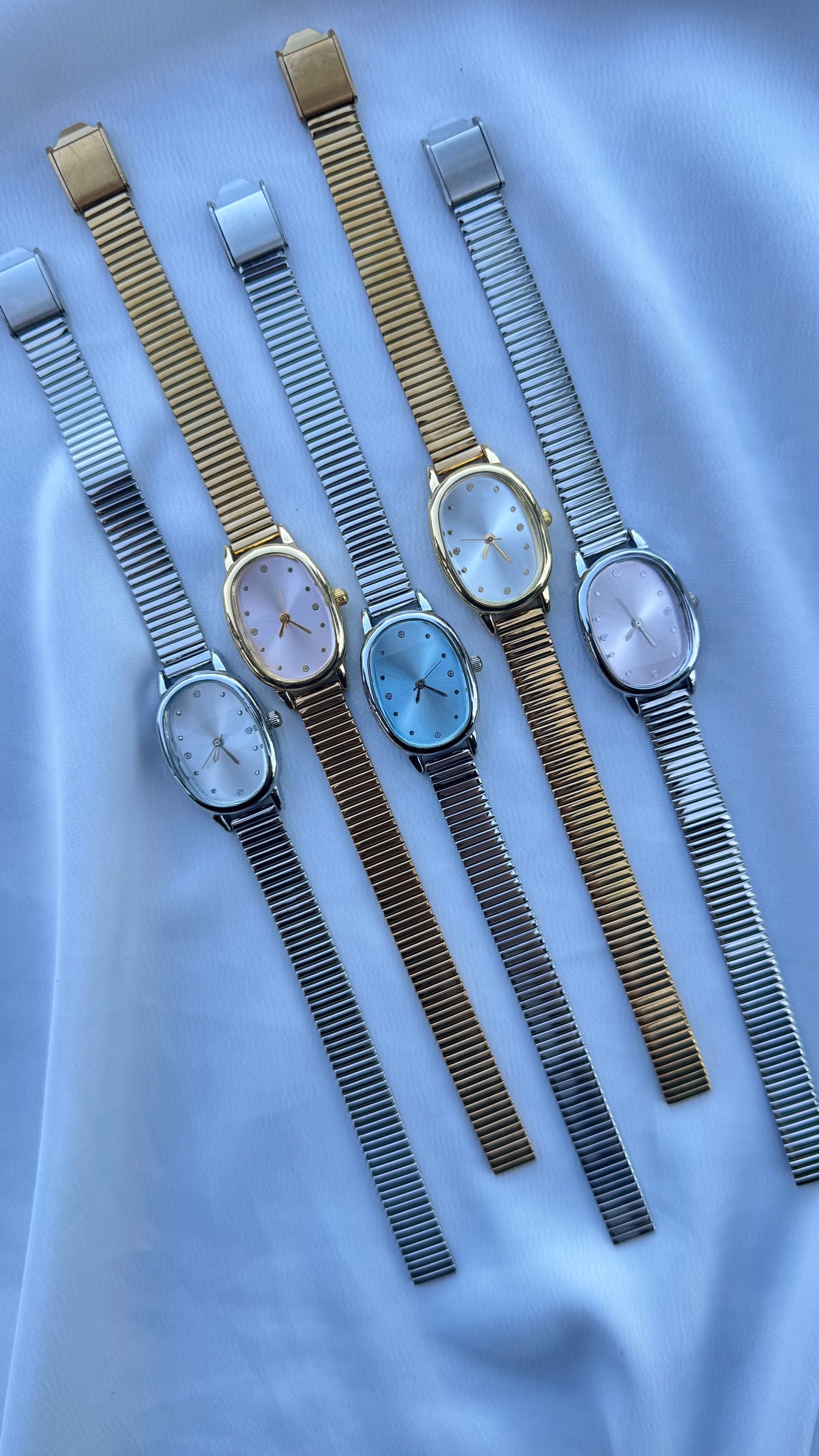 Oval Vintage Çelik Kordon Kadın Saat