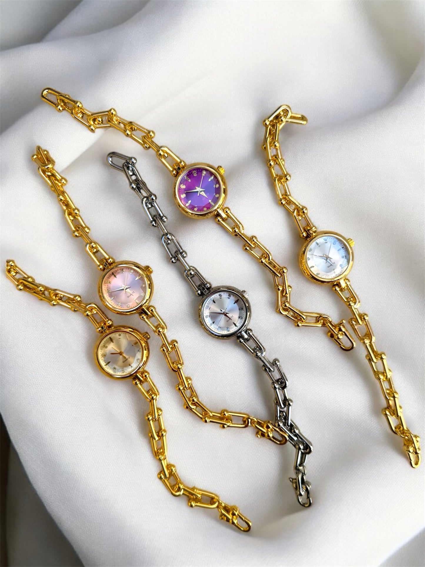 Yuvarlak Tf Model Kadın Saat