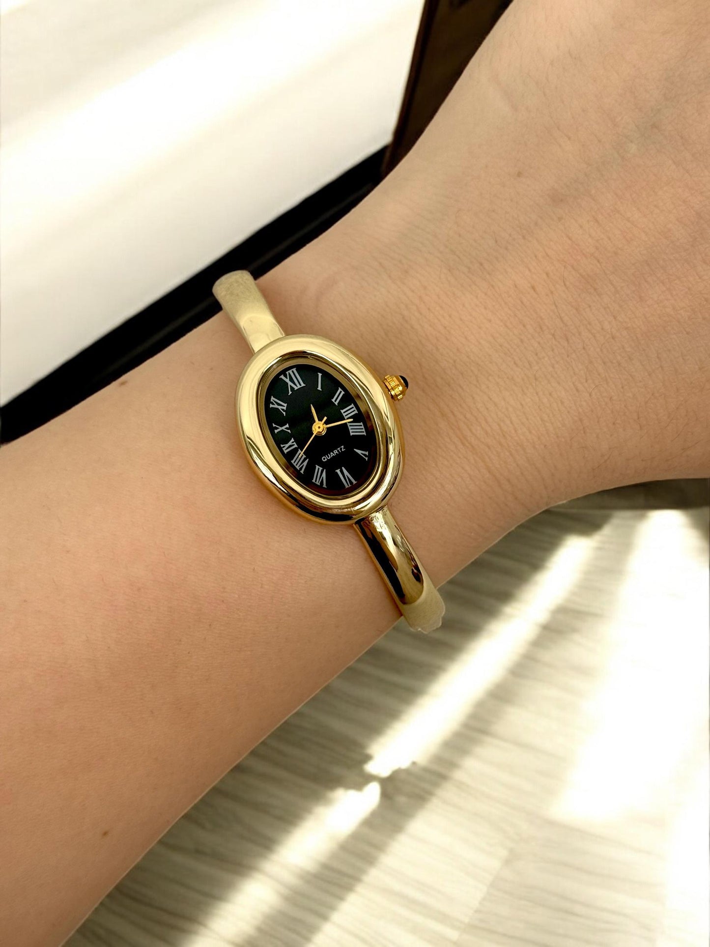 Celine Kelepçe Saat